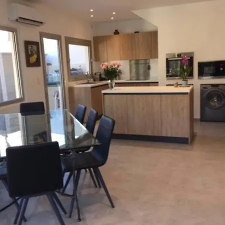 Duplex With Garden In Palm Croisette *