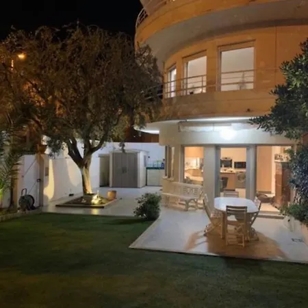 Duplex With Garden In Palm Croisette * Cannes
